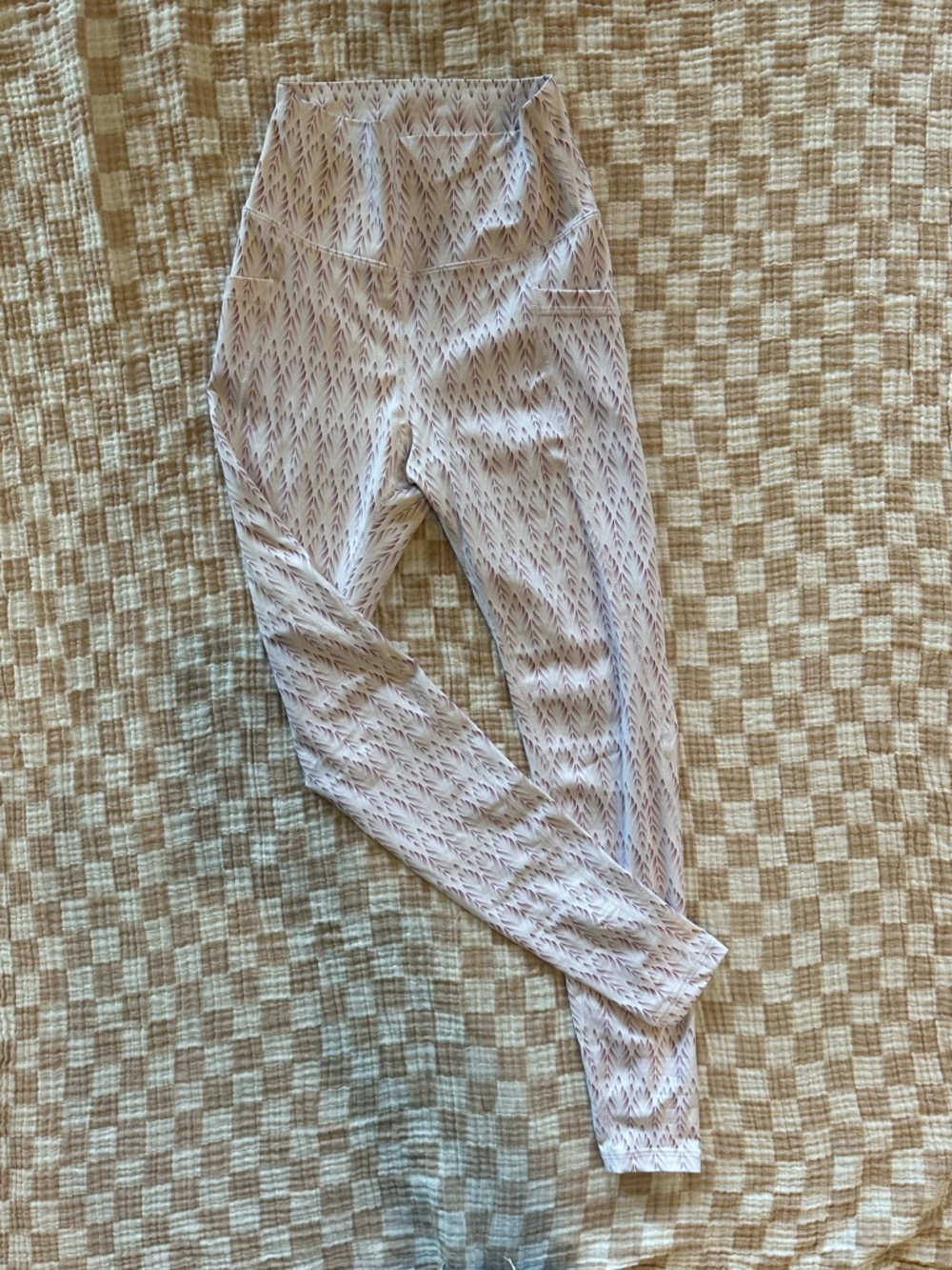BuffBunny Light Pink Patterned High-Rise Leggings